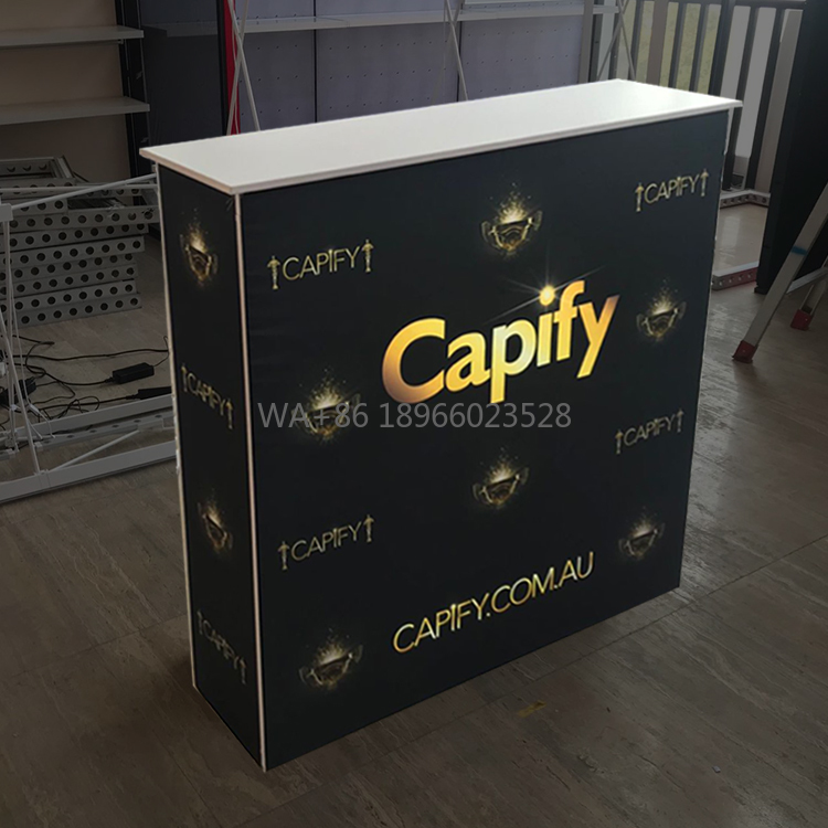 Reception Desk Counter - Comptoir de réception d'émission commerciale pop-up