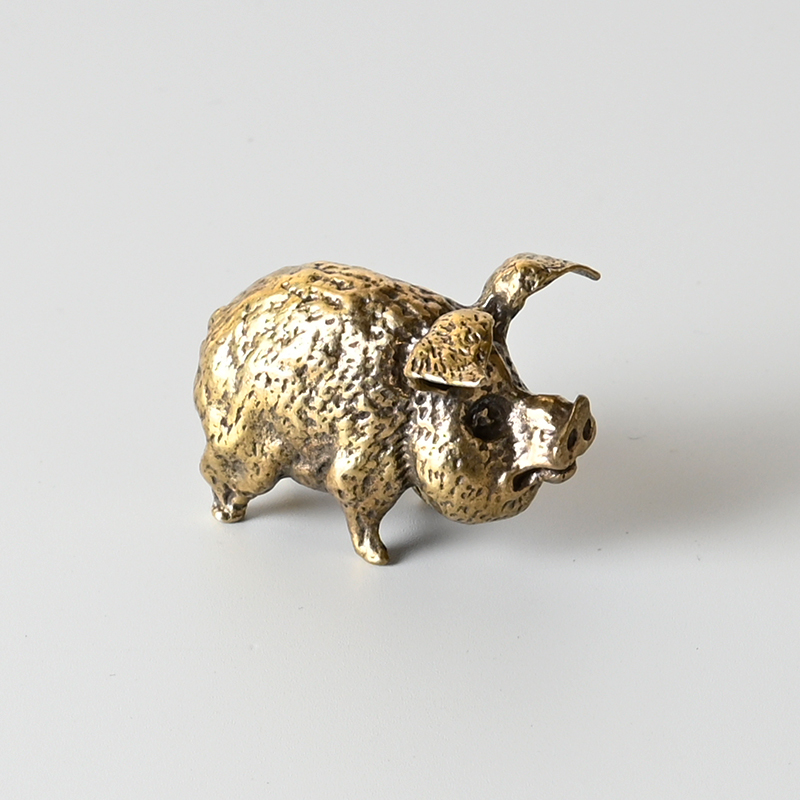 Petites décorations de cochon  - Office Furniture Equipment avis et prix